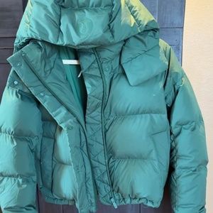 Lululemon coat